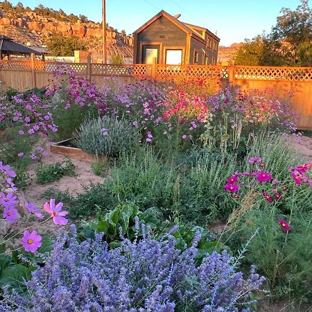 Atlantis Garden Tiny Home Hildale Exterior photo